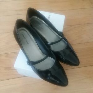 Black patent pumps